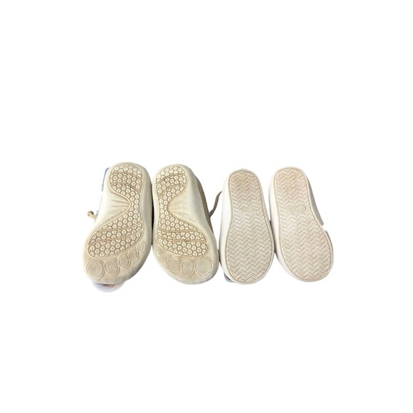 2 Pair Boys Baby Shoes Sneakers & Boots Size 6 - Picture 3 of 3